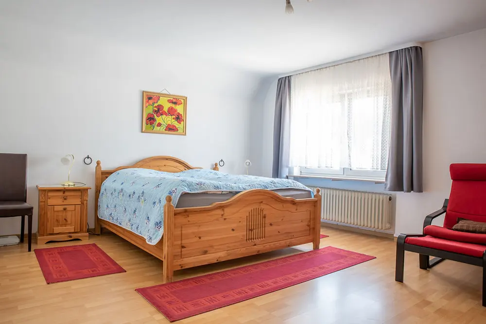 Bedroom with double bed